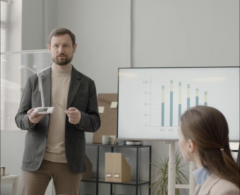 Man pitching business to investors